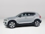 Volvo XC40 B4 Plus Dark | Panoramadak | Parkeercamera | Harman Kardon | Stoel- en stuurverwarming | Trekhaak