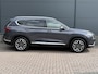 Hyundai Santa Fe 1.6 T-GDI PHEV Premium Sky 7p. / Dealer Onderhouden / Trekhaak / 1350KG Trekgewicht /  Elektrische Stoelen met Geheugen / Schuif Kantel Dak / Keyless / Elektrische Achterklep