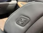 Hyundai Santa Fe 1.6 T-GDI PHEV Premium Sky 7p. / Dealer Onderhouden / Trekhaak / 1350KG Trekgewicht /  Elektrische Stoelen met Geheugen / Schuif Kantel Dak / Keyless / Elektrische Achterklep
