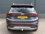 Hyundai Santa Fe 1.6 T-GDI PHEV Premium Sky 7p. / Dealer Onderhouden / Trekhaak / 1350KG Trekgewicht /  Elektrische Stoelen met Geheugen / Schuif Kantel Dak / Keyless / Elektrische Achterklep