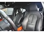 Volvo XC40 2.0 T5 AWD R-Design Intro Edition 248pk Navigatie/Trekhaak/HarmanKardon