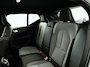 Volvo XC40 B4 Plus Dark | Parkeercamera | Harman Kardon | Stoel- en stuurverwarming | Trekhaak