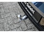 Volvo EX90 Single Motor Plus 7p. 104 kWh | Geventileerde voorstoelen | Bose Premium Sound systeem | Head Up Display | 360 graden Camera | Air Purification | Elektrisch verstelbaar stuurwiel | Stoel-/Stuurwielverwarming | 21 inch Lichtmetalen velgen | All Season Banden | Extra Getint Glas |