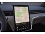 Volvo EX90 Single Motor Plus 7p. 104 kWh | Geventileerde voorstoelen | Bose Premium Sound systeem | Head Up Display | 360 graden Camera | Air Purification | Elektrisch verstelbaar stuurwiel | Stoel-/Stuurwielverwarming | 21 inch Lichtmetalen velgen | All Season Banden | Extra Getint Glas |