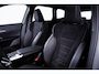 BMW X1 xDrive25e M Sport - Sportstoelen - Elektrisch verwarmde voorstoelen - Comfort Access - Grootlichtassistent - Automatisch dimmende binnenspiegel - M Sportstuurwiel - M Hemelbekleding in Anthrazit uitgevoerd -