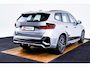 BMW X1 xDrive25e M Sport - Sportstoelen - Elektrisch verwarmde voorstoelen - Comfort Access - Grootlichtassistent - Automatisch dimmende binnenspiegel - M Sportstuurwiel - M Hemelbekleding in Anthrazit uitgevoerd -