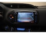Toyota Yaris 1.5 HYBRID Bi-Tone [Climate Navi Cruise]
