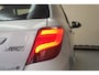 Toyota Yaris 1.5 HYBRID Bi-Tone [Climate Navi Cruise]