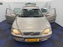 Volvo V70 2.4 T Geartr / AUTOMAAT / NAP / RIJDT SCHAKELT GOED