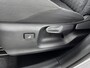 Toyota C-HR / C-HR+ 1.8 Hybrid Bi-Tone | Stoelverwarming | Blindspot | Navigatie |