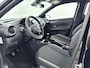 Toyota Aygo X 1.0 VVT-i MT Play | All seasonbanden | Camera | Carplay | Cruise | in hoogte verstelbare bestuurders stoel |