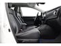 Toyota Auris Touring Sports 1.8 Hybrid Lease Pro | Panoramadak | Navigatie | Stoelverwarming | LED | Keyless | Parkeersensoren voor/achter | Cruise Control | Clima | Camera | 16 inch | Rijstrooksensor | Bluetooth