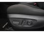 Toyota RAV4 2.5 Plug-in Hybrid AWD Style | Dodehoek detectie | Head-up display | Apple Carplay / Android Auto | Stoel-/stuurverwarming | Digitale binnenspiegel | Adaptive Cruise | Keyless | Parkeersensoren voor/achter | Camera | 18 inch