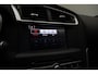 Citroën DS4 1.2 PureTech Business 2015 | Trekhaak | Goed Onderhouden | Parkeersensoren | Navigatie | Cruise Control | Stuurwiel Bediening | Massage Stoelen | Lichtmetalen Velgen | 2 Sleutels