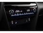 Toyota Yaris Cross 1.5 Hybrid AWD Adventure | Treeplanken | Dodehoek detectie | Head-up display | Apple Carplay / Android Auto | Parkeersensoren voor/achter | Stoelverwarming | 18 inch