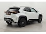 Toyota Yaris Cross 1.5 Hybrid AWD Adventure | Treeplanken | Dodehoek detectie | Head-up display | Apple Carplay / Android Auto | Parkeersensoren voor/achter | Stoelverwarming | 18 inch