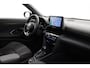 Toyota Yaris Cross 1.5 Hybrid AWD Adventure | Treeplanken | Dodehoek detectie | Head-up display | Apple Carplay / Android Auto | Parkeersensoren voor/achter | Stoelverwarming | 18 inch