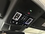 Volkswagen T-Roc 1.5 eTsi R-Line First Edition | H&K | Trekhaak | Pano | Black-style | Licht-pakket (IQ.Light)