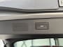 Volkswagen T-Roc 1.5 eTsi R-Line First Edition | H&K | Trekhaak | Pano | Black-style | Licht-pakket (IQ.Light)
