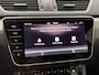 Skoda Superb Combi 1.4 TSI iV Business Edition Plus / EAER 61 km / 99% SOH Accu / Dealer Onderhouden / 1.600 kg elektrische trekhaak / Virtual Cockpit / Leder / Navigatie / Parkeerassistent / Stoel- en achterbankverwarming / Adaptieve CC / Apple Carplay Android / 17" LM wielen /