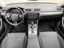 Skoda Superb Combi 1.4 TSI iV Business Edition Plus / EAER 61 km / 99% SOH Accu / Dealer Onderhouden / 1.600 kg elektrische trekhaak / Virtual Cockpit / Leder / Navigatie / Parkeerassistent / Stoel- en achterbankverwarming / Adaptieve CC / Apple Carplay Android / 17" LM wielen /