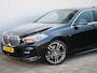 BMW 1-Serie 118i High Executive Edition 141 Pk Automaat M-Sport / Navi / DAB / Apple Carplay / Camera