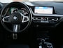 BMW 1-Serie 118i High Executive Edition 141 Pk Automaat M-Sport / Navi / DAB / Apple Carplay / Camera