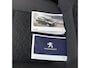 Peugeot 3008 1.2 PureTech Blue Lease Executive Pano/Clima/Dealer