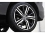 Volvo XC60 B5 (M-HYBRID) INSCRIPTION -LEDER|POWER-SEATS|KEYLESS|PRIVACY.GLAS|TREKHAAK|21"|GOOGLE