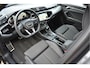 Audi Q3 45 TFSI e S-Line 245 Pk SOH 88% Leder/Stof Navi Camera Sfeerverlichting Keyless 20 Inch
