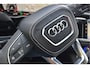 Audi Q3 45 TFSI e S-Line 245 Pk SOH 88% Leder/Stof Navi Camera Sfeerverlichting Keyless 20 Inch
