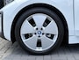 BMW i3 Basis 120Ah 42 kWh 170pk | Stoelverwarming | Navi | Achteruitrijcamera | SOH 90.1% |