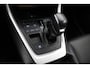 Toyota RAV4 2.5 Hybrid Bi-Tone | Trekhaak | Apple Carplay / Android Auto | Stoel-/stuurverwarming | Verwarmbare voorruit | Leder | LED | Parkeersensoren voor/achter | Camera | Keyless | Adaptive Cruise | Clima | 18 inch