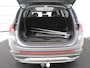 Hyundai Santa Fe 1.6 T-GDI HEV Comfort Smart Sky 7p | Panoramadak | Leder | Stoelverwarming | Adaptive cruise | Climate control | Carplay | Camera | Park assist | Trekhaak