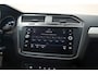 Volkswagen Tiguan 1.5 TSI Comfortline Business [ Apple carplay Navigatie Cruise control]