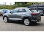 Volkswagen T-Roc 1.5 TSI Sport Business R 150pk | LED | Trekhaak | Apple CarPlay | Camera | Stoel & Stuurverwarming