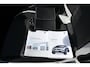 Volkswagen T-Roc 1.5 TSI Sport Business R 150pk | LED | Trekhaak | Apple CarPlay | Camera | Stoel & Stuurverwarming