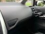 Toyota Auris 1.8 Full Hybrid Dynamic Automaat / 1e Eigenaar / Key-Less / Camera / Navi / Clima / Trekhaak / PDC / Cruise / LED /