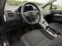 Toyota Auris 1.8 Full Hybrid Dynamic Automaat / 1e Eigenaar / Key-Less / Camera / Navi / Clima / Trekhaak / PDC / Cruise / LED /