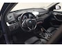 BMW X1 sDrive20i High Executive Sport Aut. [ LED Leder Navi prof. HUD Trekhaak ]