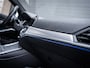 BMW 3-Serie Touring 320i High Executive Edition - M-Sport l 19'' l Camera l Sfeeverl.