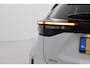 Toyota Yaris Cross 1.5 Hybrid 130 GR SPORT | Trekhaak | Treeplanken | Apple Carplay / Android Auto | Dodehoek detectie | Matrix LED | JBL | Head-up display | Stoel-/stuurverwarming | Verwarmbare voorruit | Leder/alcantara | Parkeersensoren voor/achter | Adaptive Cruise | Keyless | Camera | 18 inch