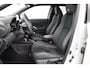 Toyota Yaris Cross 1.5 Hybrid 130 GR SPORT | Trekhaak | Treeplanken | Apple Carplay / Android Auto | Dodehoek detectie | Matrix LED | JBL | Head-up display | Stoel-/stuurverwarming | Verwarmbare voorruit | Leder/alcantara | Parkeersensoren voor/achter | Adaptive Cruise | Keyless | Camera | 18 inch