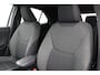 Toyota Yaris Cross 1.5 Hybrid Dynamic | Trekhaak | Dodehoek detectie | Stoel-/stuurverwarming | Apple Carplay / Android Auto | Parkeersensoren voor/achter | Keyless | Adaptive Cruise | Clima | Full LED | 17 inch