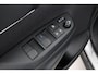 Toyota Yaris Cross 1.5 Hybrid Dynamic | Trekhaak | Dodehoek detectie | Stoel-/stuurverwarming | Apple Carplay / Android Auto | Parkeersensoren voor/achter | Keyless | Adaptive Cruise | Clima | Full LED | 17 inch