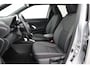 Toyota Yaris Cross 1.5 Hybrid Dynamic | Trekhaak | Dodehoek detectie | Stoel-/stuurverwarming | Apple Carplay / Android Auto | Parkeersensoren voor/achter | Keyless | Adaptive Cruise | Clima | Full LED | 17 inch