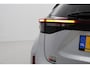 Toyota Yaris Cross 1.5 Hybrid Dynamic | Trekhaak | Dodehoek detectie | Stoel-/stuurverwarming | Apple Carplay / Android Auto | Parkeersensoren voor/achter | Keyless | Adaptive Cruise | Clima | Full LED | 17 inch