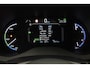 Toyota Yaris Cross 1.5 Hybrid Dynamic | Trekhaak | Dodehoek detectie | Stoel-/stuurverwarming | Apple Carplay / Android Auto | Parkeersensoren voor/achter | Keyless | Adaptive Cruise | Clima | Full LED | 17 inch