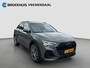 Audi Q3 35 TFSI Pro S-Line | Pano | Trekhaak | 19 inch | Cruise Control | Stoel Verwarming | Trekhaak | Leder |