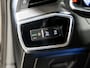 Audi A6 Avant 55 TFSI e quattro S-Line Competition / 367pk / Panorama dak / Trekhaak / Dodehoek herkenning / Elektrische stoelverstelling /
